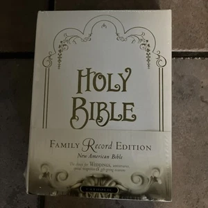 Holy Bible Family Record Edition Catholic Bible New - Picture 1 of 3