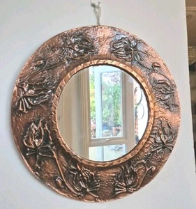 Royal Sable Copperwares Beautiful Vintage Repousse Round Wall Mirror 32cm Dia - Picture 1 of 14