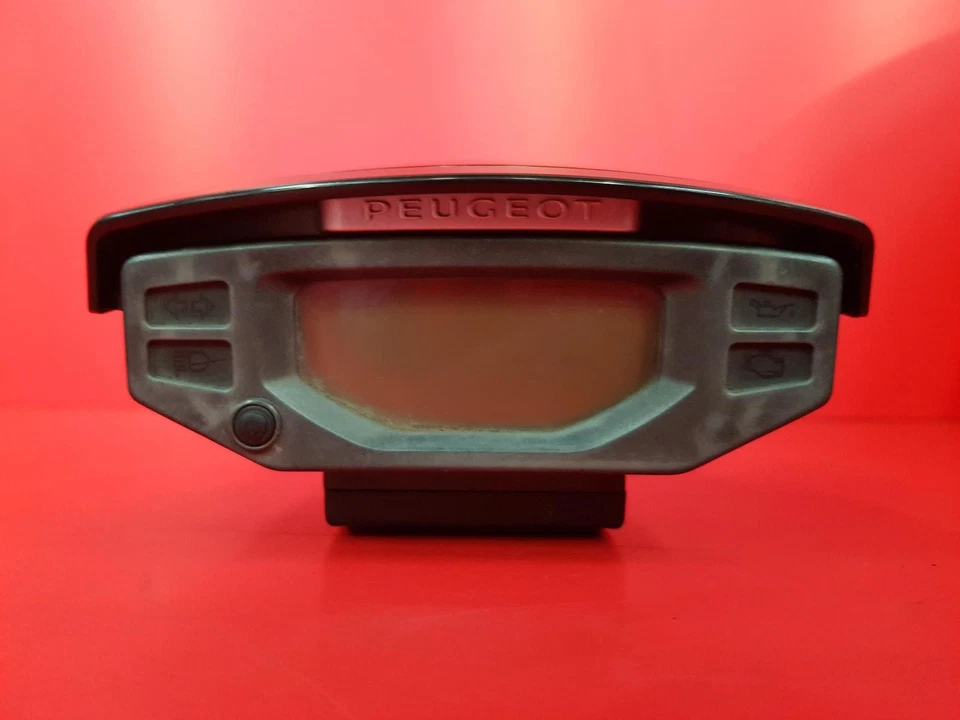 PEUGEOT STREETZONE 50 2T SPEEDO INSTRUMENT CLUSTER SPEEDOMETER 2020 - Image 1 of 4