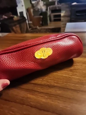 Bolsa de maquillaje Bare Minerals guijarros rojos  Foto 1 de 4