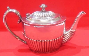 Tetera Gadroon Antigua John Round & Sons Sheffield Inglaterra Plateada #2979 - Imagen 1 de 12
