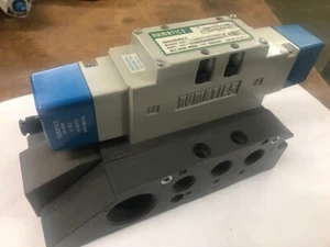 Numatics I24BB515MP00061 Pilotventilkrümmer (Neu - offene Box) - Bild 1 von 3
