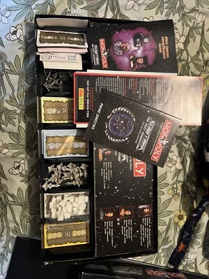 VINTAGE MONOPOLY STAR TREK THE NEXT GENERATION COLLECTOR'S EDITION PARKER BROTHE - Image 1 of 4