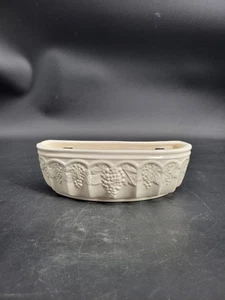 California Pottery Ceramic Embossed Grape Design Vintage Wall Pocket / Planter - Picture 1 of 24