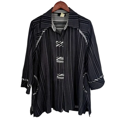 Camisa Top Abstracta Moonlight by Y & S Pequeña Negra Usable Arte para Usar Artística Foto 1 de 4