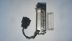 CQM1-DA021 Scheda 2 uscite analogiche 0-20mA/10V Omron D/A Unit PLC serie Sysmac - Imagen 1 de 9