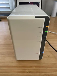 Synology DiskStation DS212J 2-Bay USB 3.1 NAS - Afbeelding 1 van 4