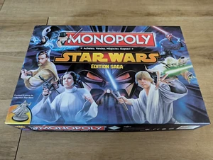 Monopoly Star Wars édition Saga de 2 à 6 joueurs - Hasbro 2013 - Occasion TBE - Photo 1/7