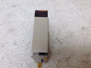 Omron CQM1-ID212 Unità di ingresso 24 VDC 16 punti CQM1ID212 - Foto 1 di 3