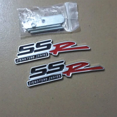 Emblema de rejilla de metal rojo SSR SIGNATURE SERIES negro + calcomanía adhesiva insignia AWD coche Foto 1 de 4