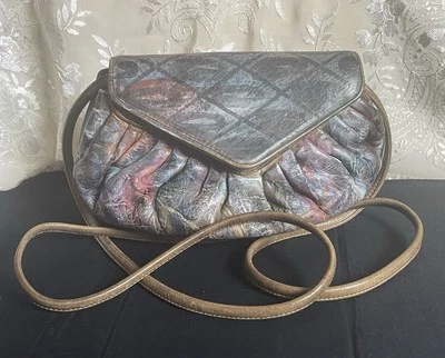 Bolso bandolera vintage de cuero pintado a mano firmado por Jane Yoo Foto 1 de 4