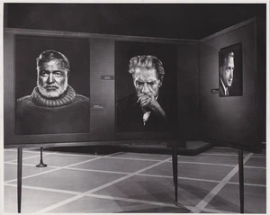 1967 Press Photo Portraits by Photographer Yousuf Karsh on Display at Milwaukee - Picture 1 of 2