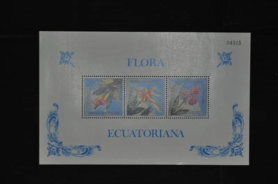 Hoja de recuerdo de 3 estampillas florales Ecuador Scott # C510a, centrado en muy buen estado (MNH) Foto 1 de 2