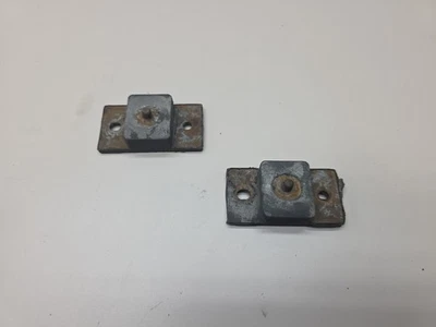 87-01 Jeep Cherokee XJ Comanche MJ Radiador Superior Montaje Aislador de Goma  Foto 1 de 4