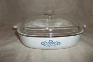 VINTAGE CORNING WARE BLUE CORN FLOWER 9 IN P-9-B CASSEROLE DISH - Picture 1 of 3
