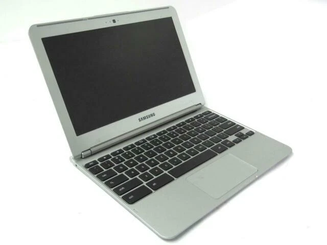 Samsung Chromebook 11.6" (16GB SSD, Samsung Exynos 5 Dual, 1.7GHz, 2GB RAM) Laptop - Silver (XE303C12)