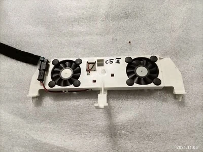 Ventola radiatore cruscotto radio Citroën C5 II Break 2005 RE 9649602680A - Immagine 1 di 4