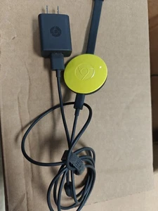 Google Chromecast 2. Generation 1080p tragbarer Media Streamer (NC2-6A5) - Bild 1 von 4