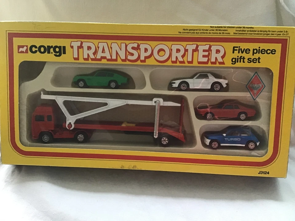 JUEGO DE REGALO CORGI JUNIORS J3124 TRANSPORTADOR 5 PIEZAS - VARIANTES DE COCHE RARAS - EN CAJA Foto 1 de 4