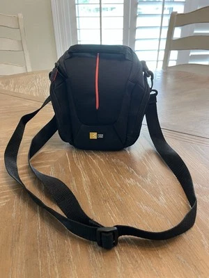 Case Logic Black For Compact Digital Camera Case Pockets - Image 1 of 4