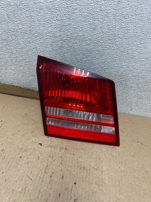 Dodge Journey 2009 2010 2011 conductor izquierdo interior maletero tapa luz trasera fabricante original U8321 DW Foto 1 de 4