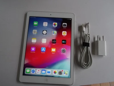 Apple iPad Air 1. Gen. 32GB, WLAN, 24,64 cm, (9,7 Zoll) - Silber - Bild 1 von 4