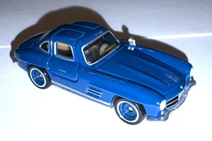 HOT WHEELS 1/64 Mattel Brick Shop BLUE Mercedes Benz SL Gullwing with Case MINT - Picture 1 of 12