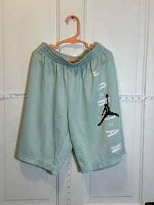 Air Jordan Shorts Youth Boys Large 12/13 Jumpman Michael Jordan NBA BASKETBALL - Picture 1 of 5
