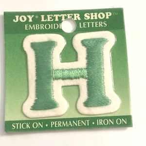 Joy Letter Shop grün H 1,5" Bügelbild bestickt Patch Applikation Basteln - Bild 1 von 5