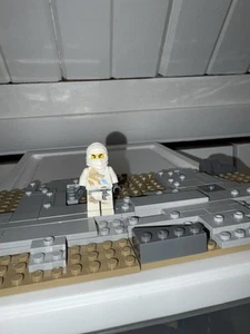 Lego Zane 2260  2171 DX The Golden Weapons Ninjago Minifigure - Picture 1 of 3