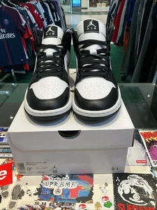 Größe 9,5 - Air Jordan 1 Mid Panda W - Bild 1 von 7