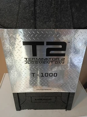 Figura de acción Enterbay HD-1014 Terminator 2 Judgement Day escala 1/4 T-1000 Foto 1 de 4