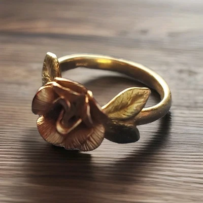 Estate 14k Two Tone  Gold Single Rose Ring! Size 3.5 J34 - Image 1 of 4