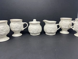 Set Of 6 Cherub Angels Pedestal, Mugs With Cream And Sugar Set Vintage - Picture 1 of 13