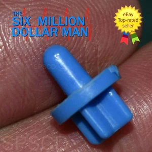 Sechs Millionen Dollar Mann Transport Reparaturstation 1 blauer Stecker KOSTENLOSER VERSAND UK - Bild 1 von 7