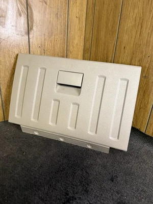 2008 2009 2010 F250 F350 Superduty SD перчаточный ящик Lariat серый - Изображение 1 из 4