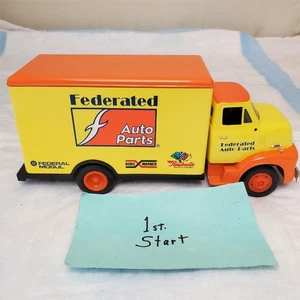 Ertl Collectible 1953 Ford Diecast Delivery Van Truck Bank Federated Auto - Picture 1 of 11