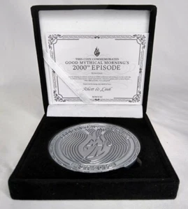 GMM GOOD MYTHICAL MORNING Commemorative 2000th Episode Coin Rhett & Link MINT - Picture 1 of 4