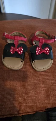 Minnie Mouse GAP black  and red   bows sandals   size 5-T   - Image 1 of 4