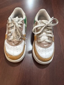 nike aire force 1 - Picture 1 of 10
