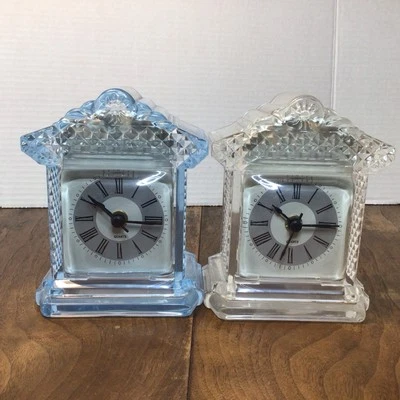 Pair Of Quartz Clock for Table, Desk, Shelf or Mantle Small Plastic - Image 1 of 4