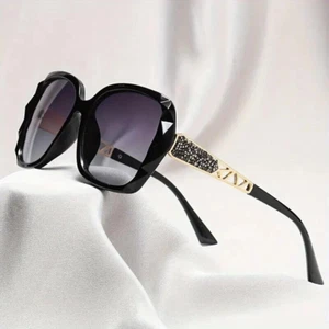 Rhinestone Oversized Sunglasses For Women Polarized UV Protection Glasses- Black - Picture 1 of 6