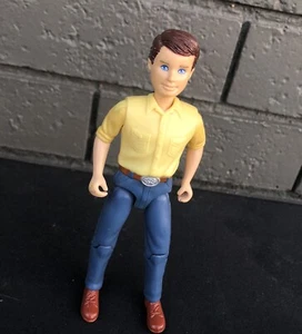 Fisher-Price Loving Family 2002 Dad Doll Figure yellow Shirt 6" Dollhouse Toy - Picture 1 of 9
