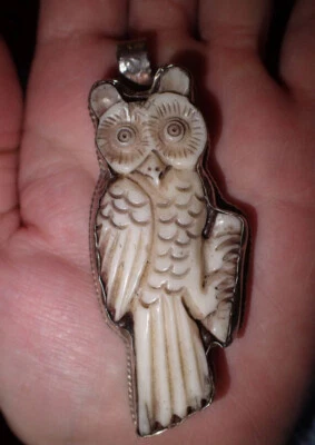 Colgante BÚHO en plata tibetana Foto 1 de 4