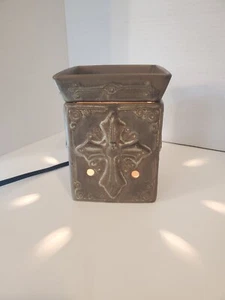 Scentsy Hope Cross Full Size Fragrance Wax Warmer Retired Rustic Works Well - Picture 1 of 4