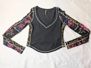 Free People Amara Black Floral Embroidered Sleeve Waffle Knit Thermal Top XS - Picture 1 of 3
