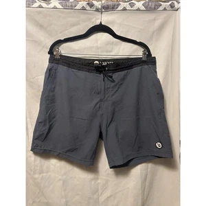 Vuori Mens Bahia Board Shorts Size 34 Grey Black 6" Inseam - Picture 1 of 6