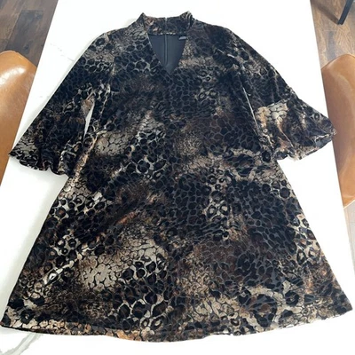 Jessica Howard Women's Animal-Print Velvet Choker Shift Dress Cutout Fully Lined - Image 1 of 4