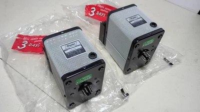 Dos nuevas fuentes de alimentación reguladas Acopian 24J200 entrada: 115 VCA salida: 24 VDC/2A Foto 1 de 4