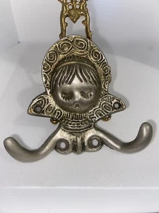 Vintage Metal Girl Wall Or Door Hooks Hardware 1968 - Picture 1 of 11